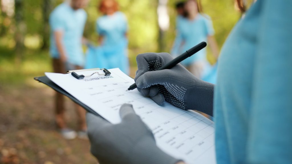 découvrez l'importance du bénévolat communautaire et comment vous pouvez contribuer activement à votre communauté pour faire une différence positive.